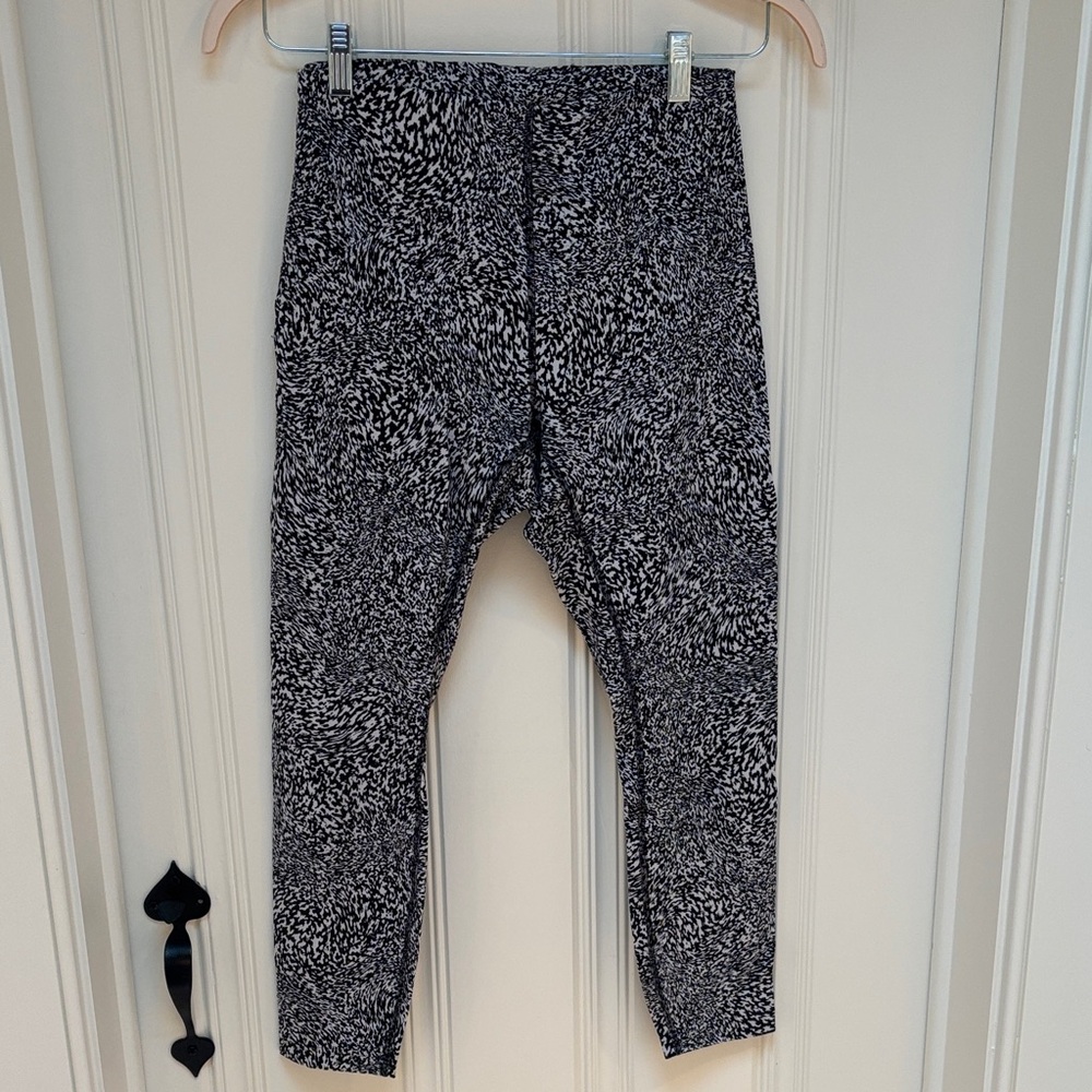 lululemon instill HR tight 25”